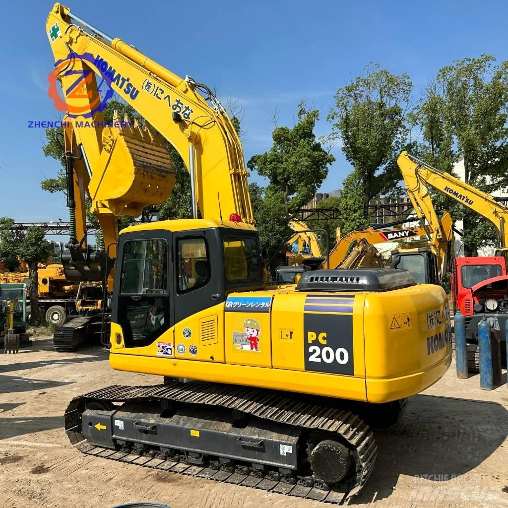 Komatsu PC 200 Vikšriniai ekskavatoriai