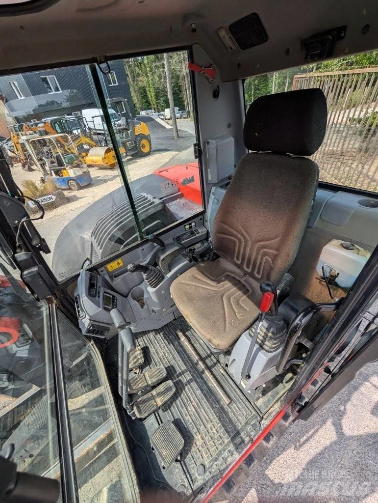 Kubota KX 080-4 Vidutinės galios ekskavatoriai 7-12 t