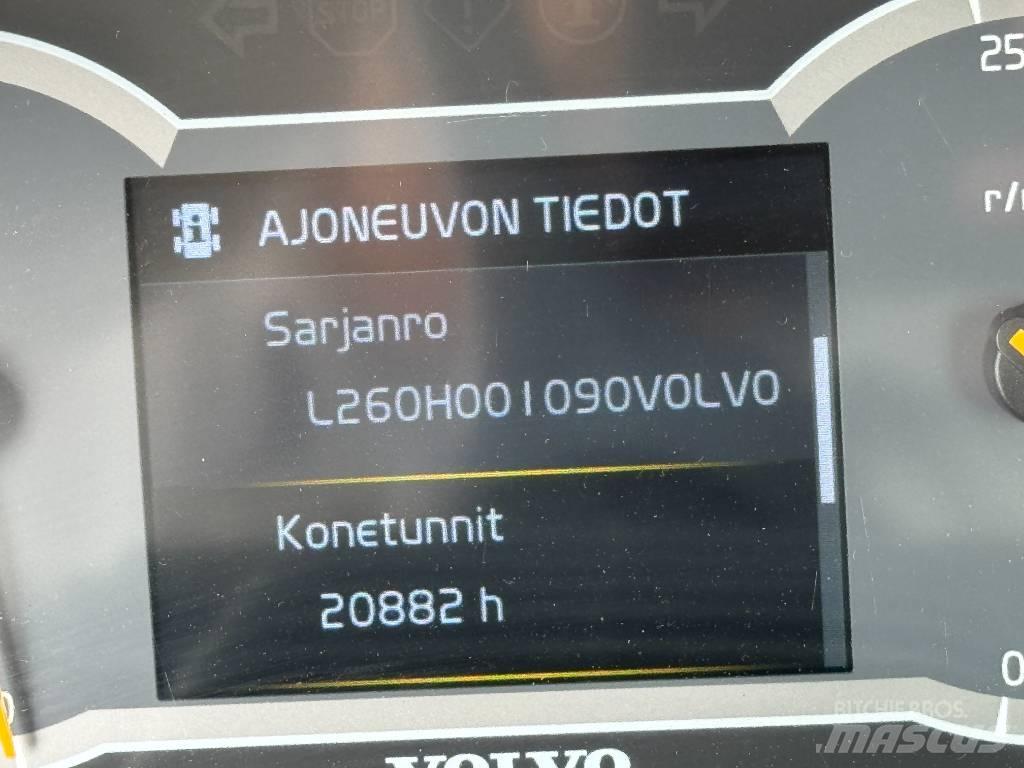 Volvo L 260 H Naudoti ratiniai krautuvai