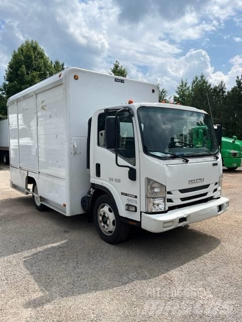 Isuzu NRR Gėrimų tiekimo sunkvežimiai