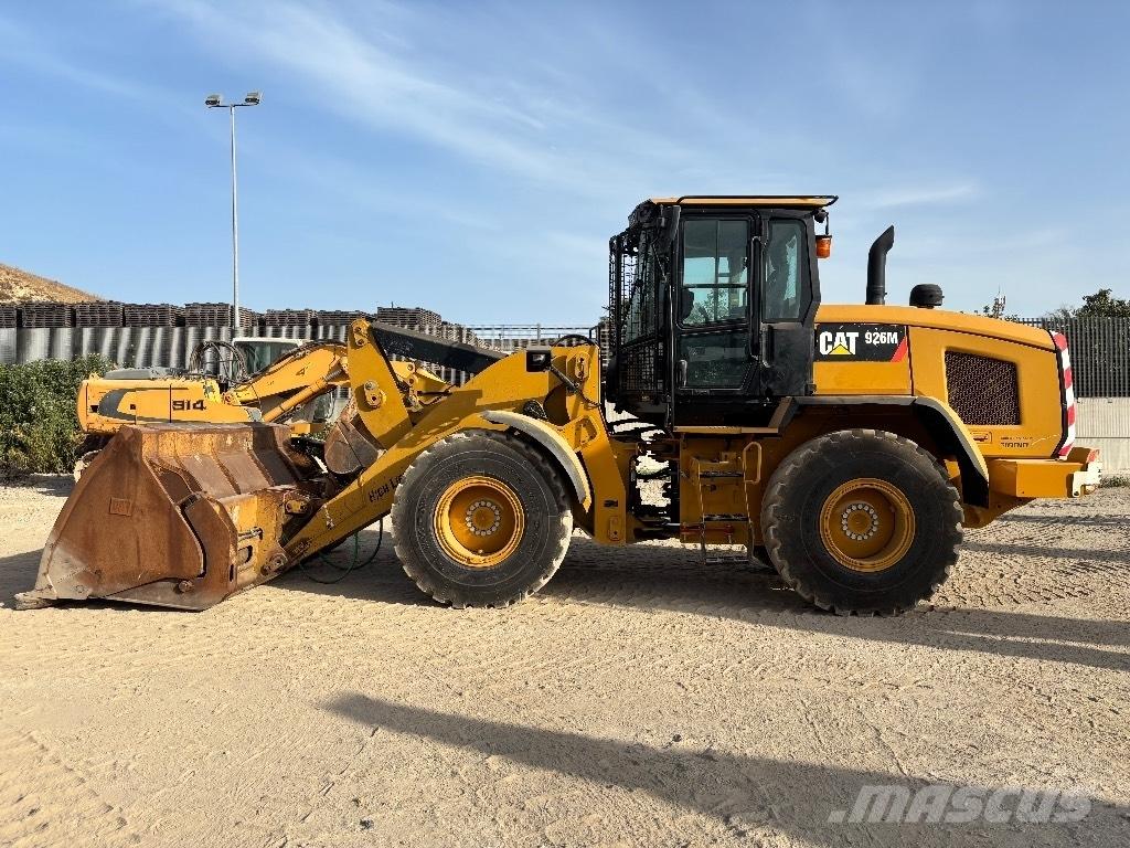 CAT 926M Mini krautuvai