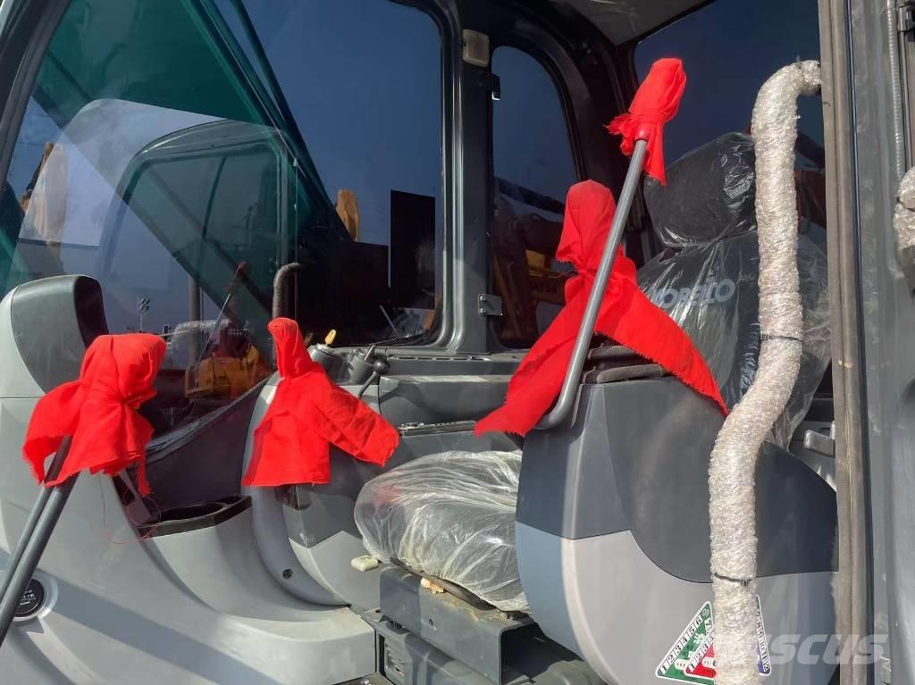 Kobelco SK75 Vikšriniai ekskavatoriai