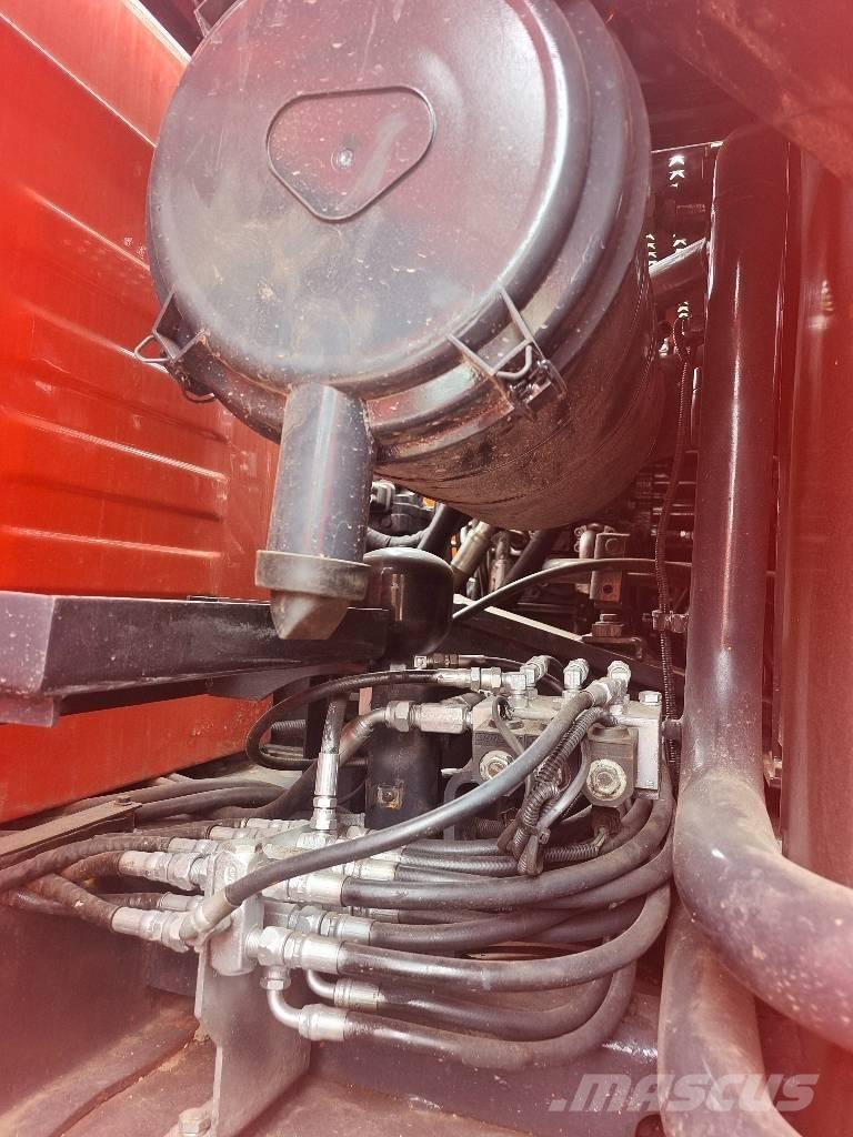 Doosan DX 225 Vikšriniai ekskavatoriai