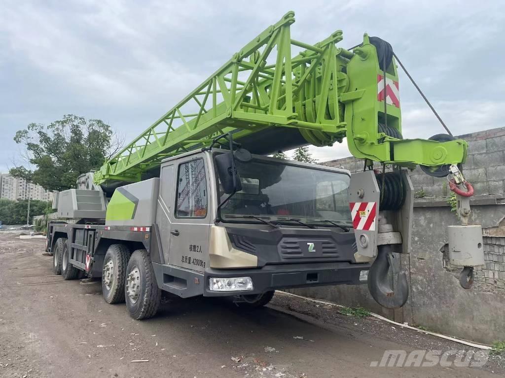 Zoomlion ZTC500 Visureigiai kranai