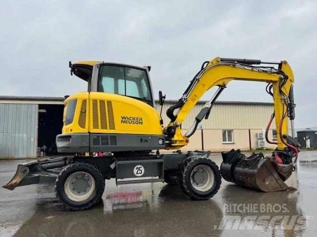 Wacker Neuson EW 65 Ratiniai ekskavatoriai