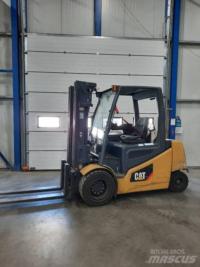 CAT EP50 2 Elektriniai šakiniai krautuvai