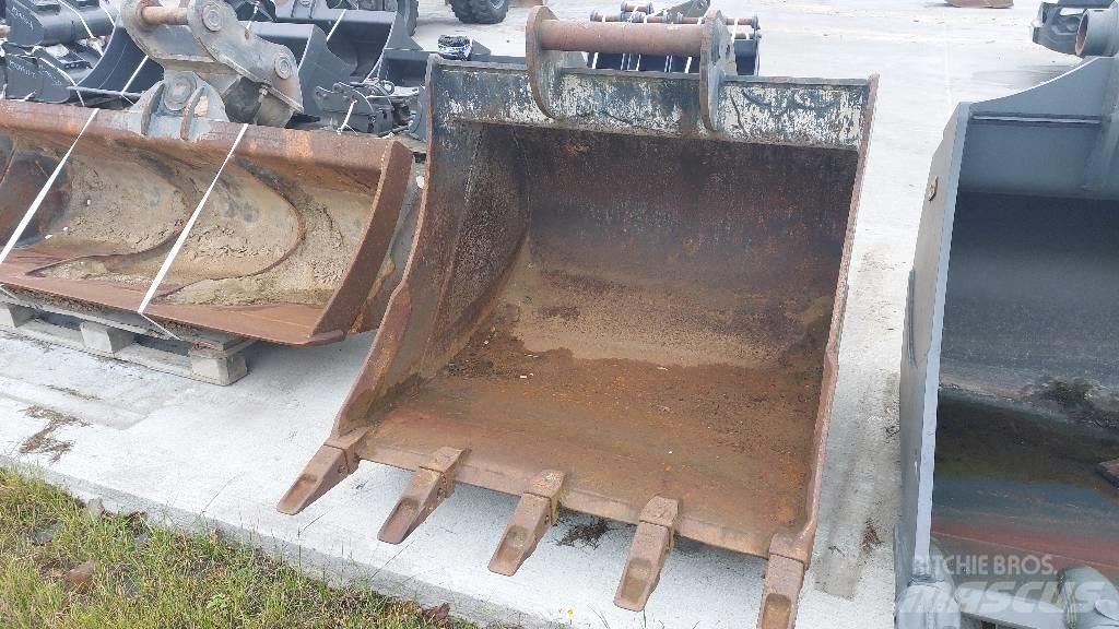 Komatsu PW160-8 Ratiniai ekskavatoriai