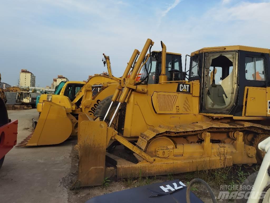 CAT D 6 G Vikšriniai buldozeriai