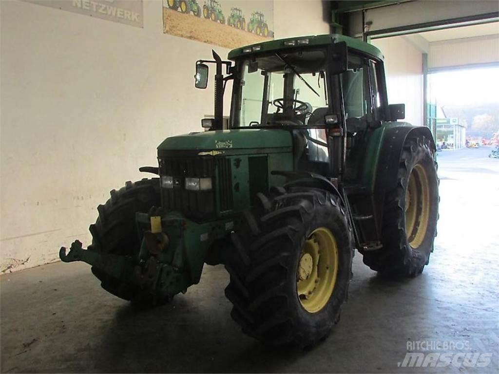 John Deere 6310 Traktoriai