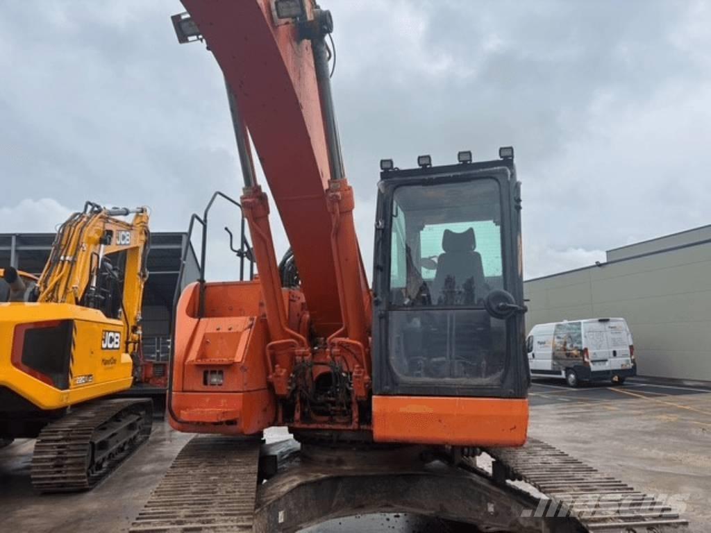 Doosan 235 LCR Vikšriniai ekskavatoriai
