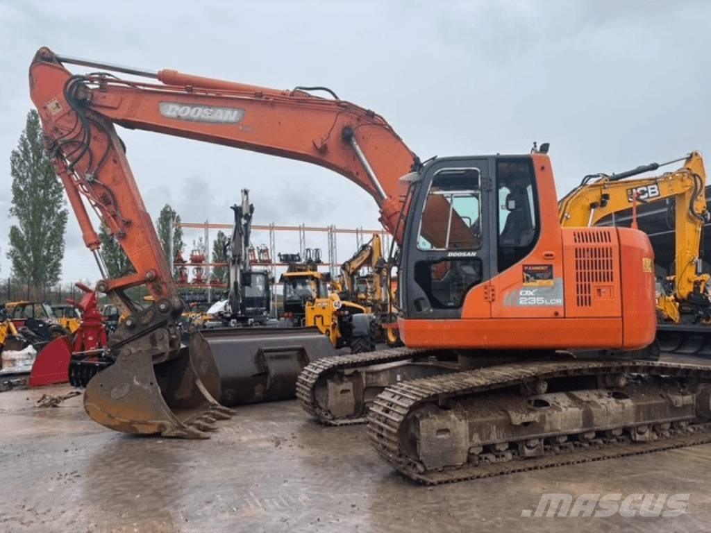 Doosan 235 LCR Vikšriniai ekskavatoriai
