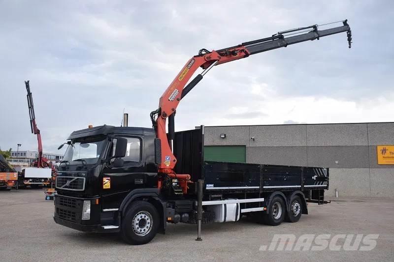 Volvo FM 330 Platforminiai/Gerviniai sunkvežimiai