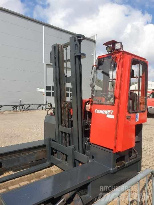 Combilift C 4500 Krautuvai su pakrovimu iš šonų