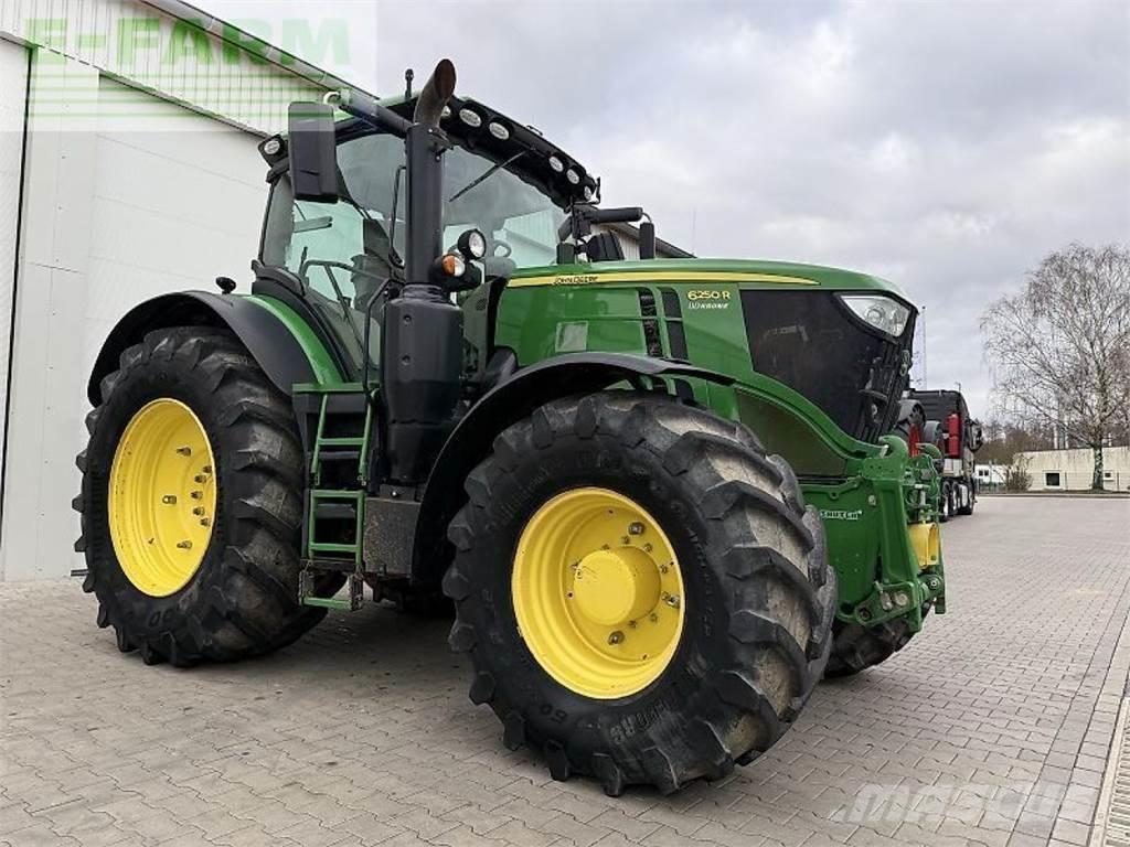 John Deere 6250 r Traktoriai