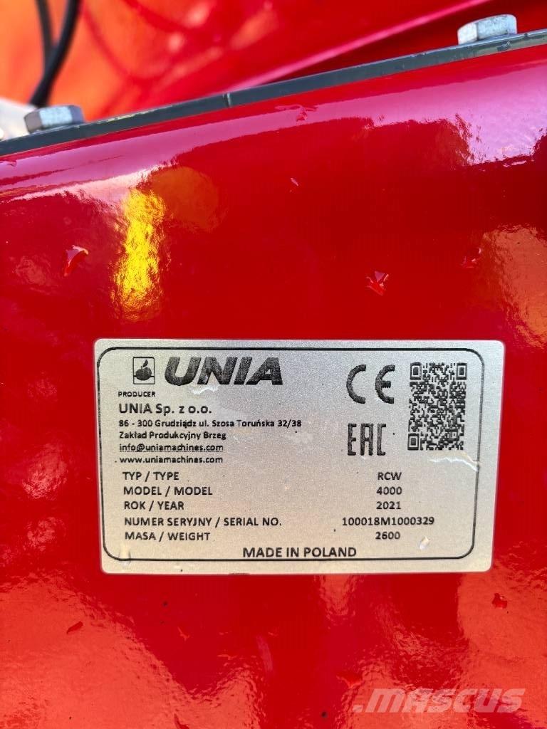 Unia RCW Mineralinių trąšų barstytuvai