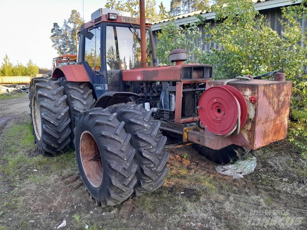 CASE 1455 Traktoriai