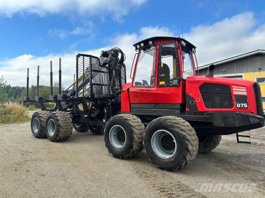 Komatsu 875 Naudoti miškovežiai (Forvarderiai)