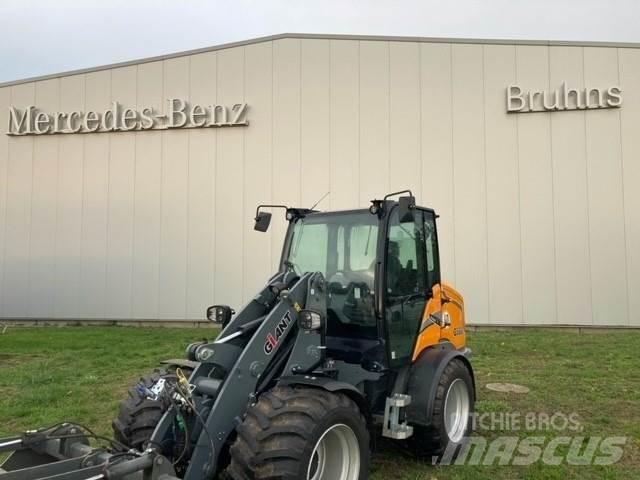 GiANT G5000 Naudoti ratiniai krautuvai