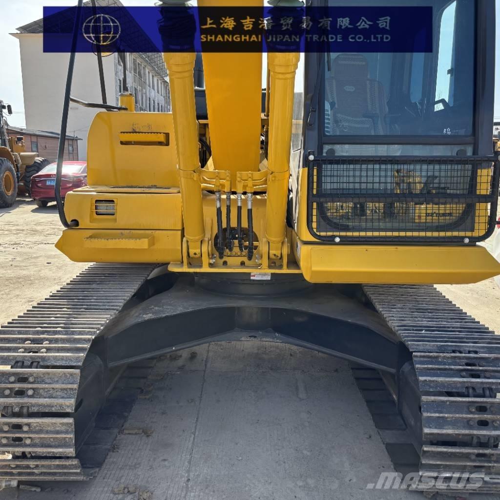 Komatsu PC 130 Vidutinės galios ekskavatoriai 7-12 t