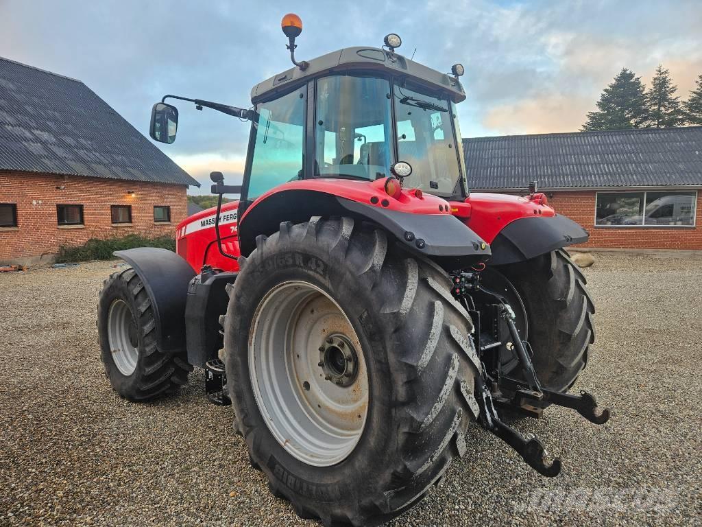 Massey Ferguson 7495 Traktoriai