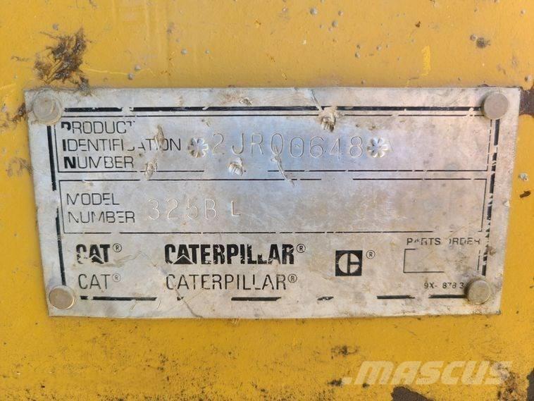 CAT 325 B Vikšriniai ekskavatoriai