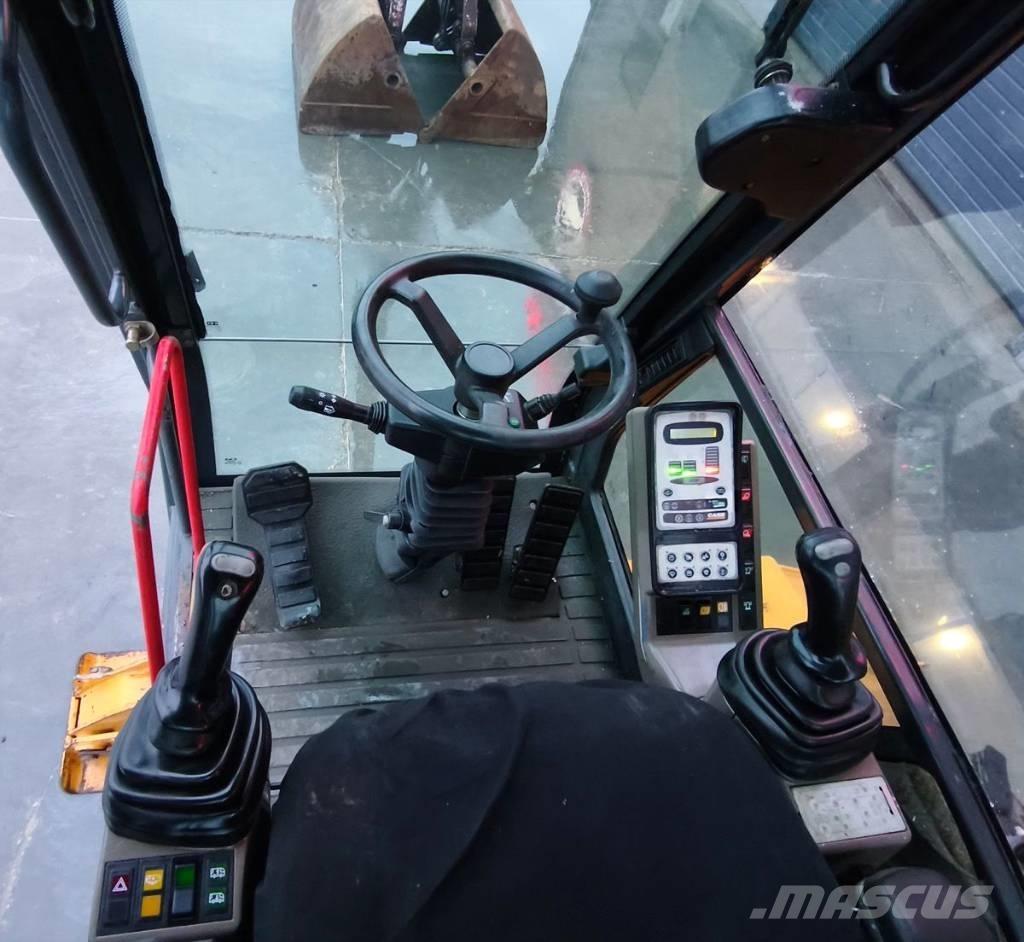 CASE WX 170 Atliekų / pramoniniai krautuvai