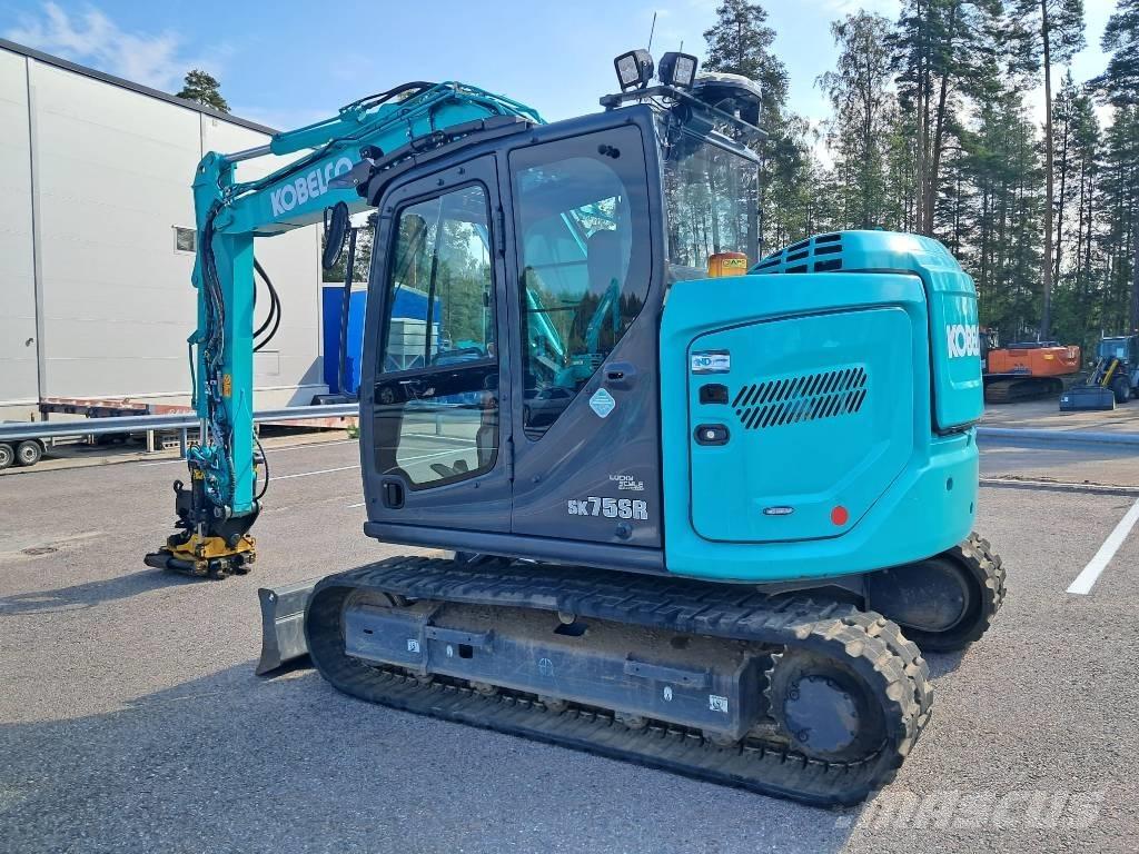 Kobelco SK75SR-7 Vidutinės galios ekskavatoriai 7-12 t