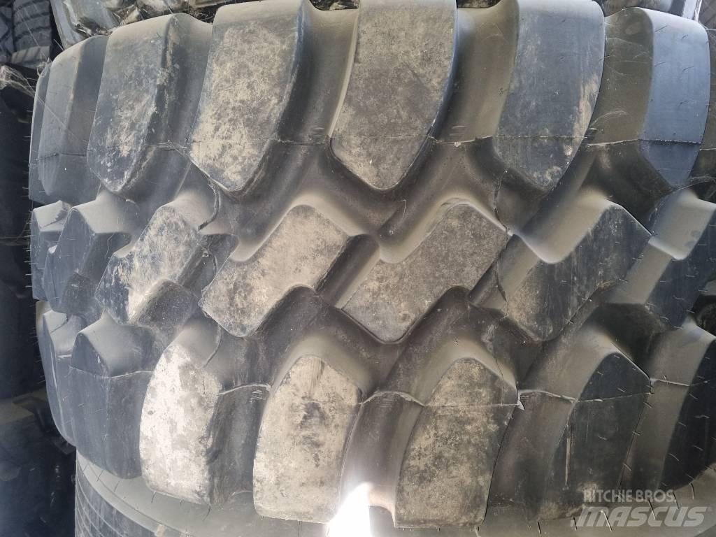 Goodyear GP-4D Padangos, ratai ir ratlankiai