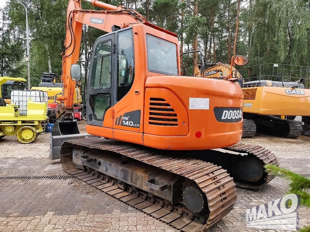 Doosan DX 140 LCR Vikšriniai ekskavatoriai