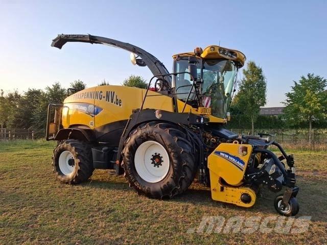 New Holland FR700 Pašarų ruošimo technika