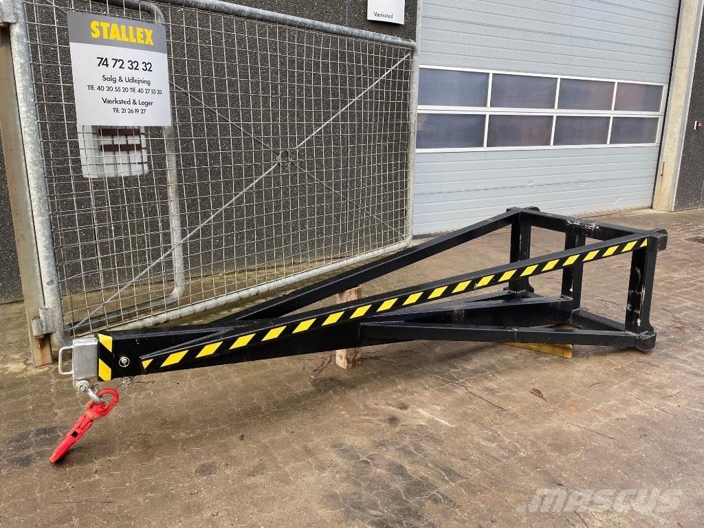  Kranarm / crane boom Kiti naudoti statybos komponentai
