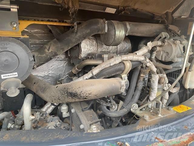 Komatsu PC80MR-3 Vidutinės galios ekskavatoriai 7-12 t