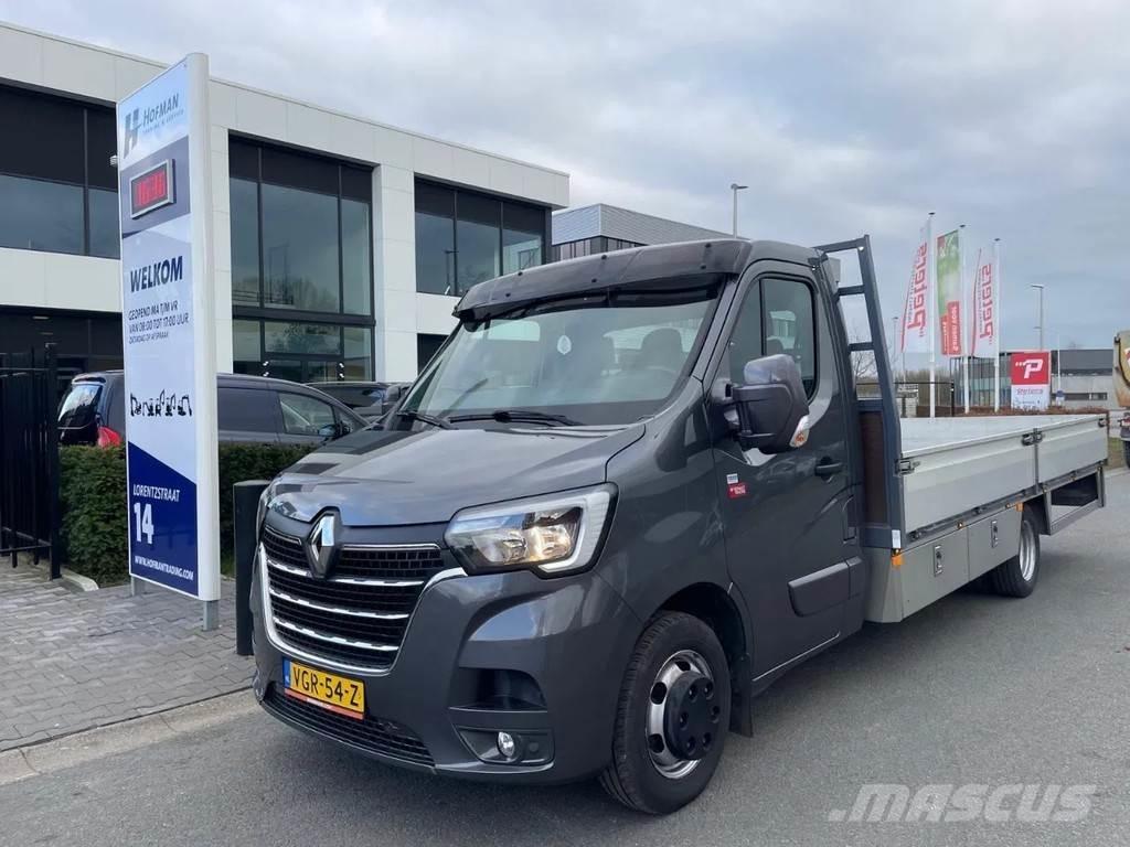 Renault Master Kita