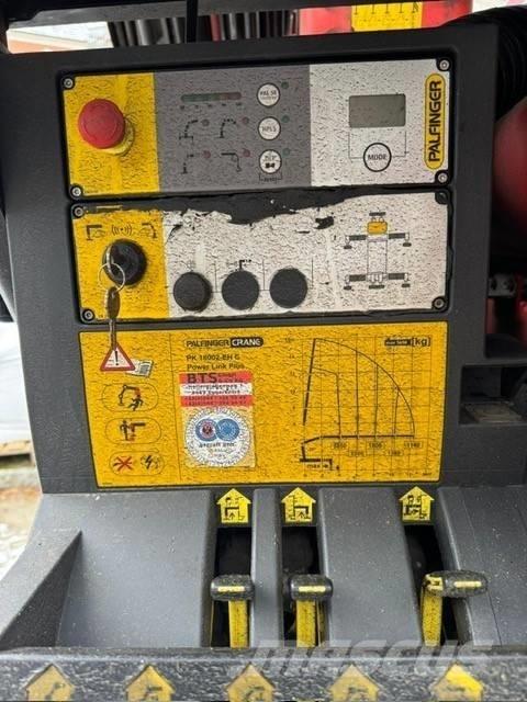 MAN TGS 33.460 Automobiliniai kranai