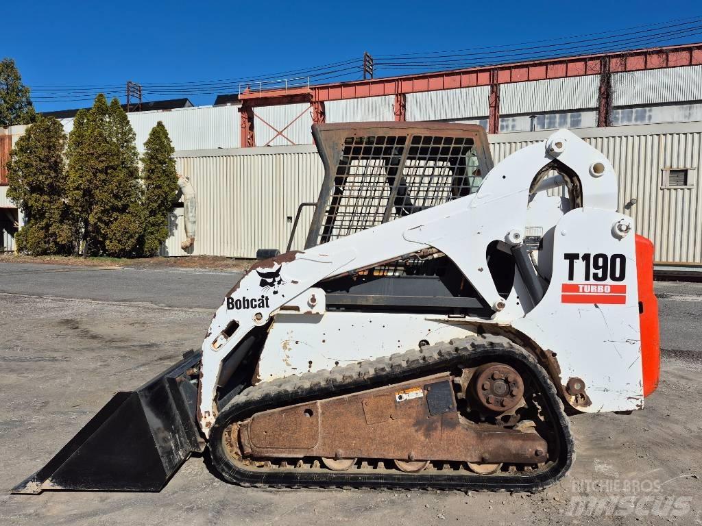 Bobcat T 190 Krautuvai su šoniniu pasukimu