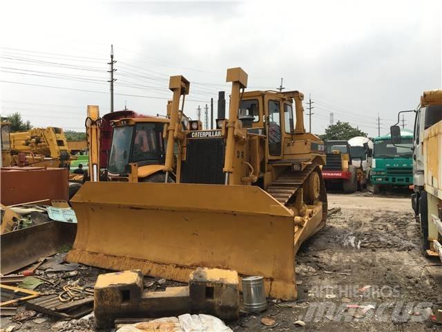 CAT D8K Vikšriniai buldozeriai