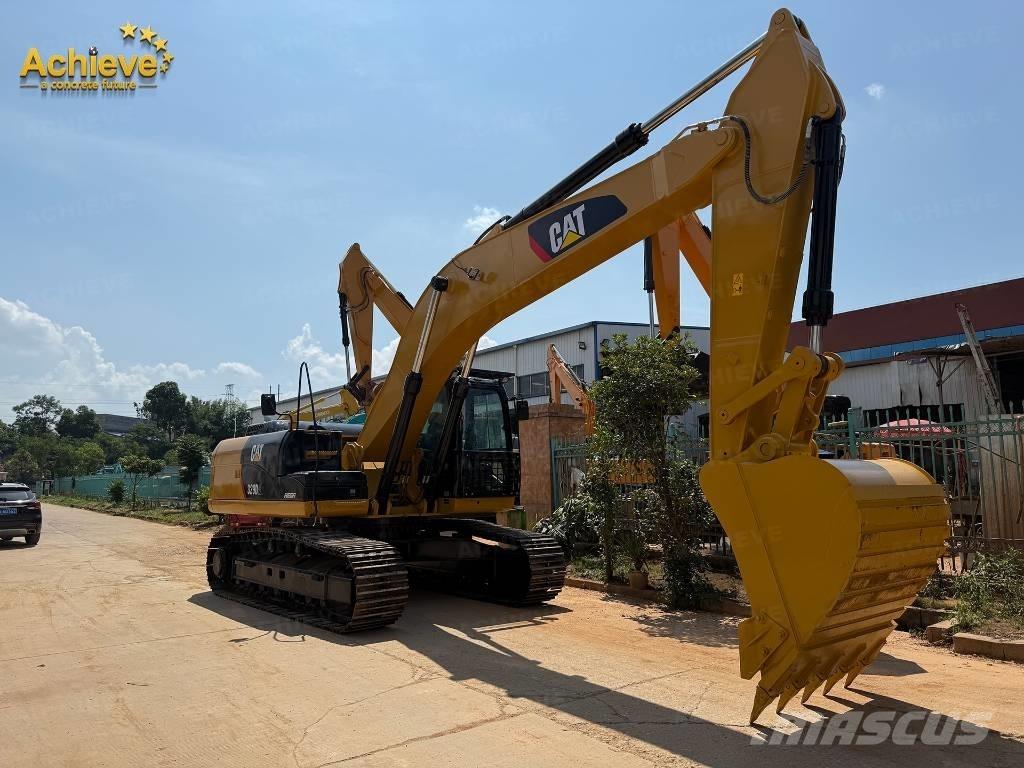CAT 329 D2L Vikšriniai ekskavatoriai