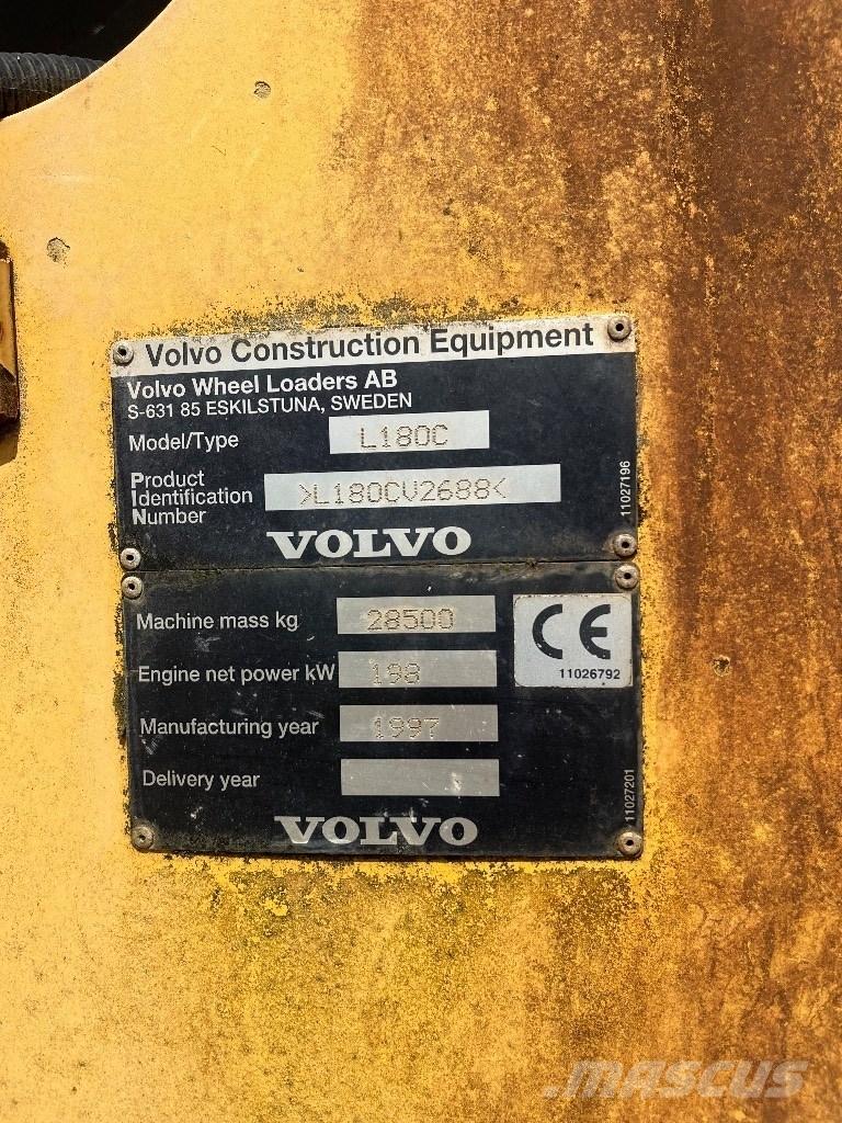 Volvo L180c Naudoti ratiniai krautuvai