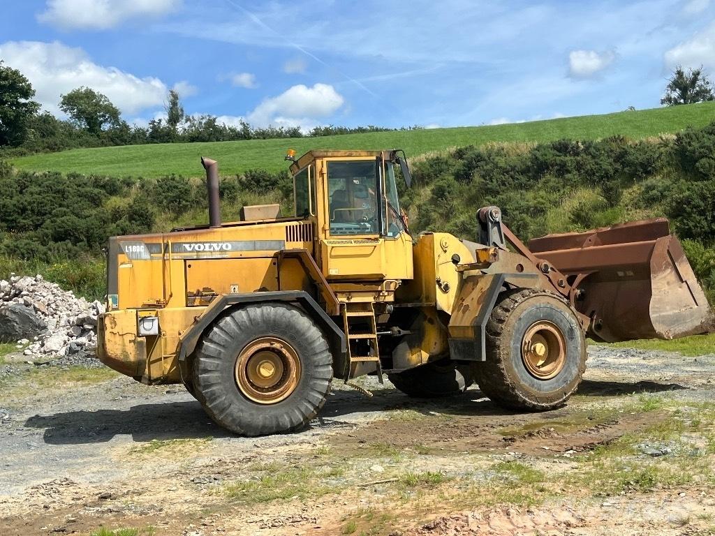 Volvo L180c Naudoti ratiniai krautuvai