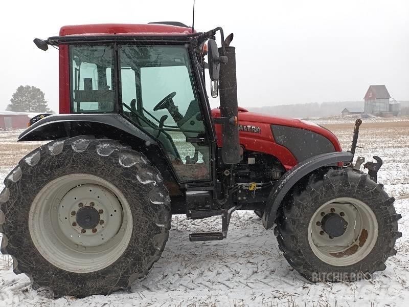 Valtra A 93 HITECH Traktoriai