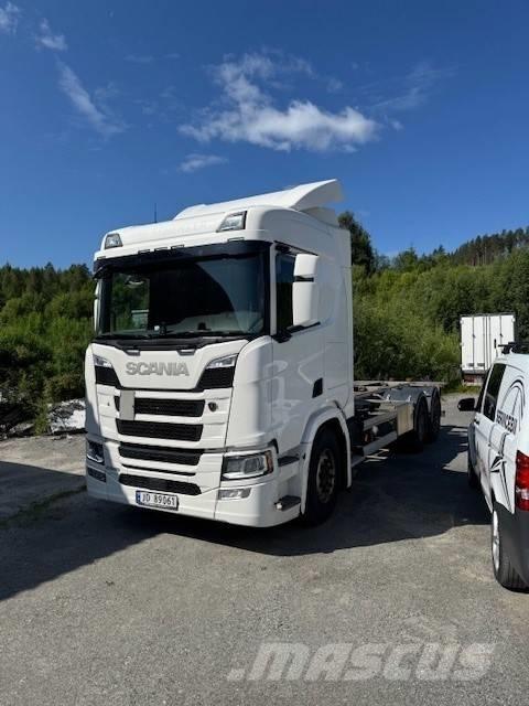 Scania R 540 Konteinerių nuožulnaus pakėlimo ant platformos krautuvai