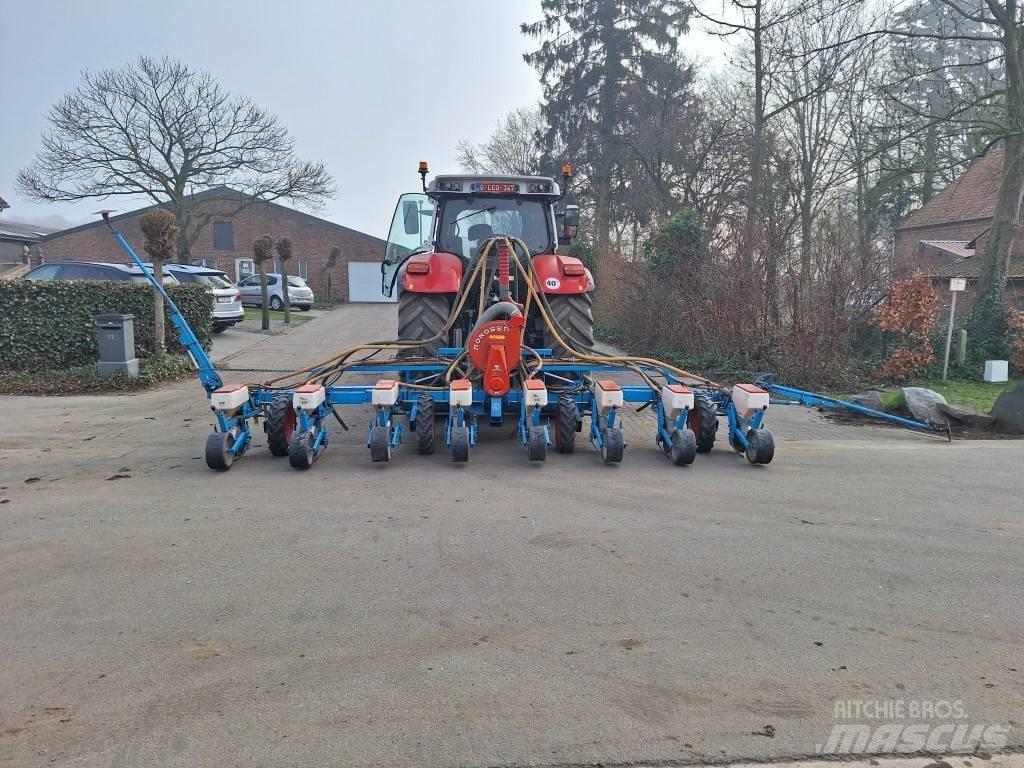 Monosem PNU 8 Tiksli sėjimo technika