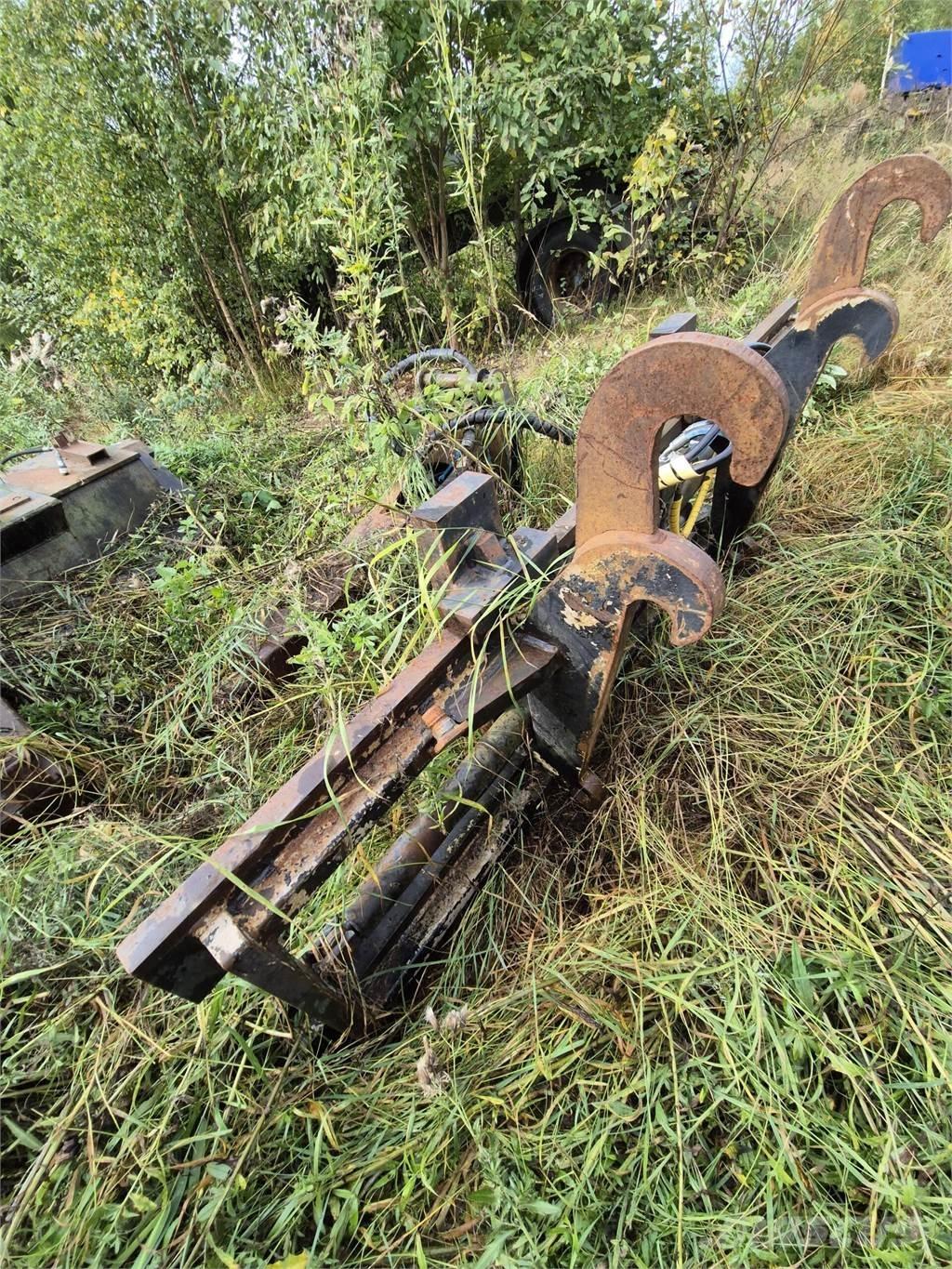  Trukkipiikit 8T Šakės