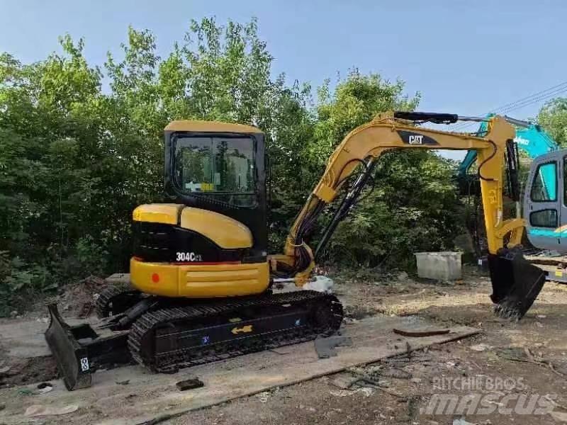 CAT 304 C CR Mini ekskavatoriai < 7 t