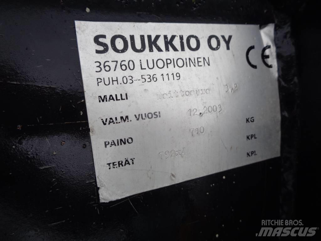 LM Trac 680 Naudoti kompaktiški traktoriai