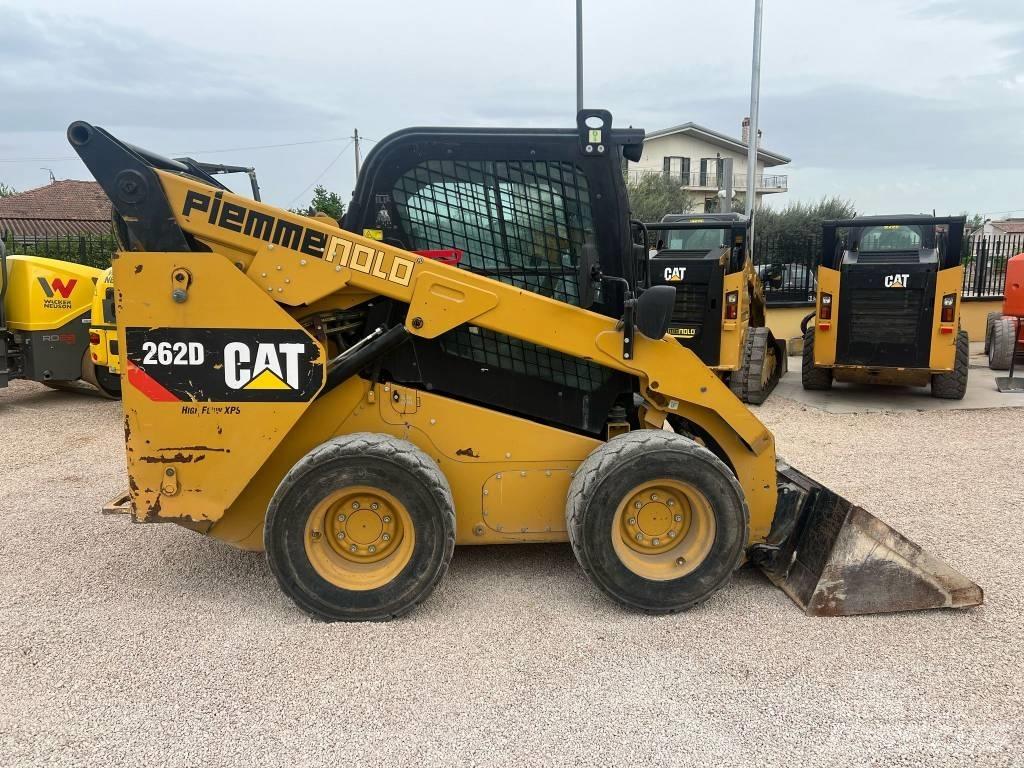 CAT 262 D Krautuvai su šoniniu pasukimu