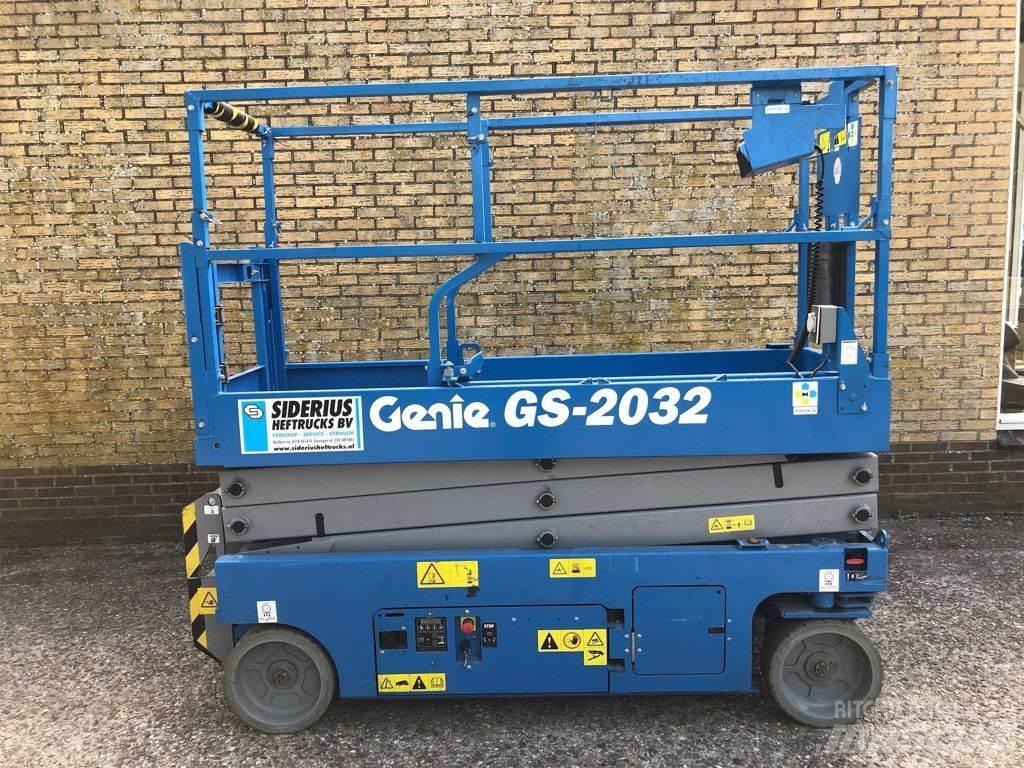 Genie GS2032 Žirkliniai keltuvai
