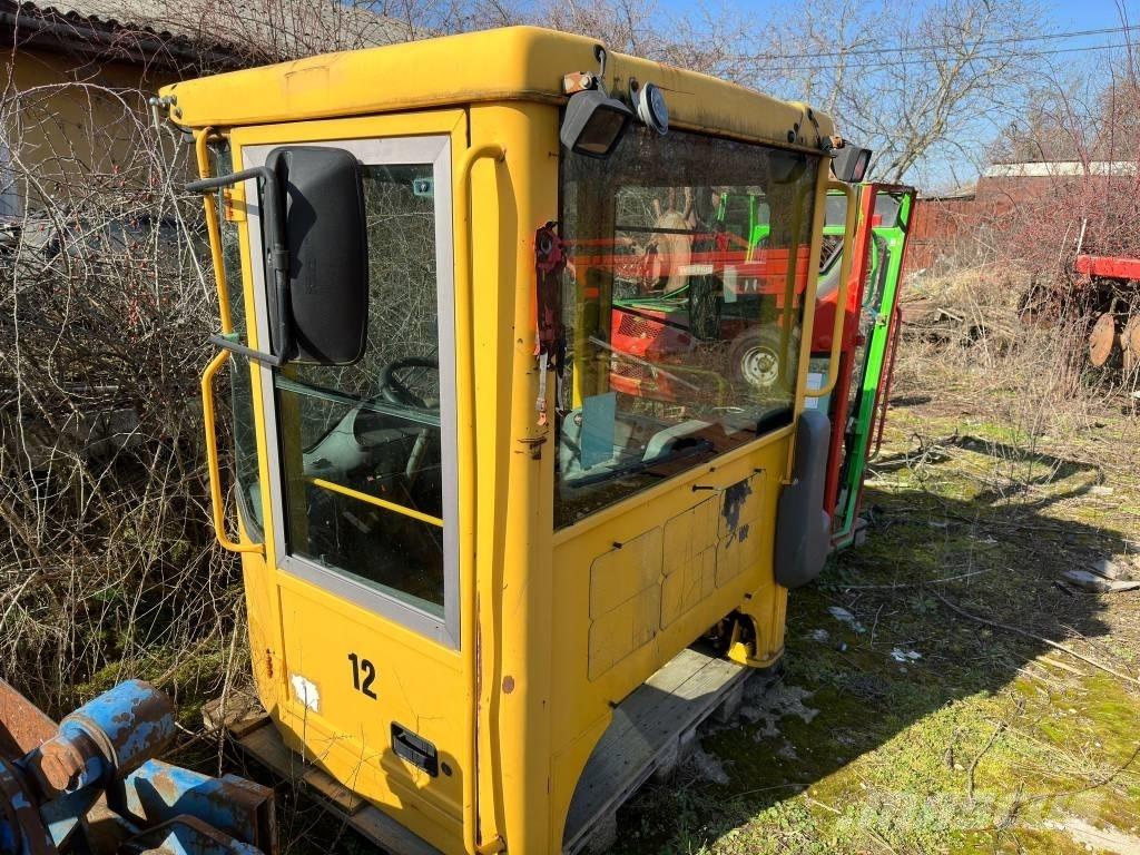 Volvo L 180 E CABIN Kabinos ir interjeras