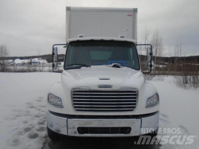Freightliner M 106 Sunkvežimiai su dengtu kėbulu