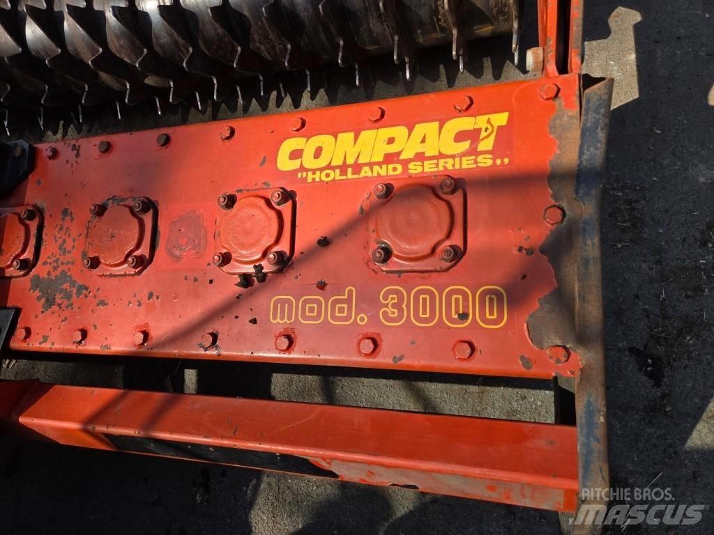  Compact mod. 3000 Varomosios akėčios ir žemės frezos